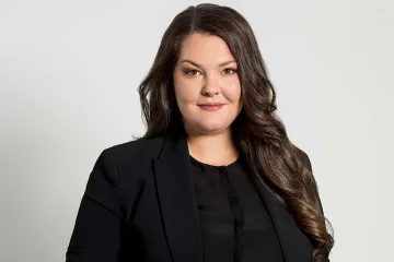 Една година Flip в България