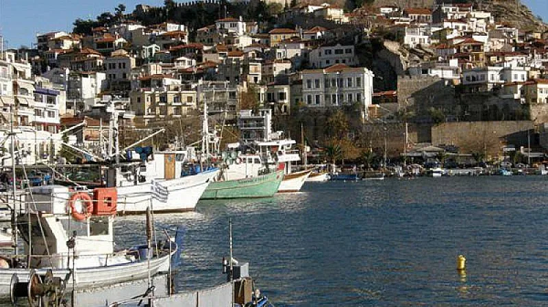 Полудяване! Български милиони текат към топ курорт