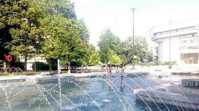 Ето къде се топи асфалтът днес!