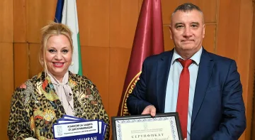 УНСС получи сертификат за достъпна архитектурна среда
