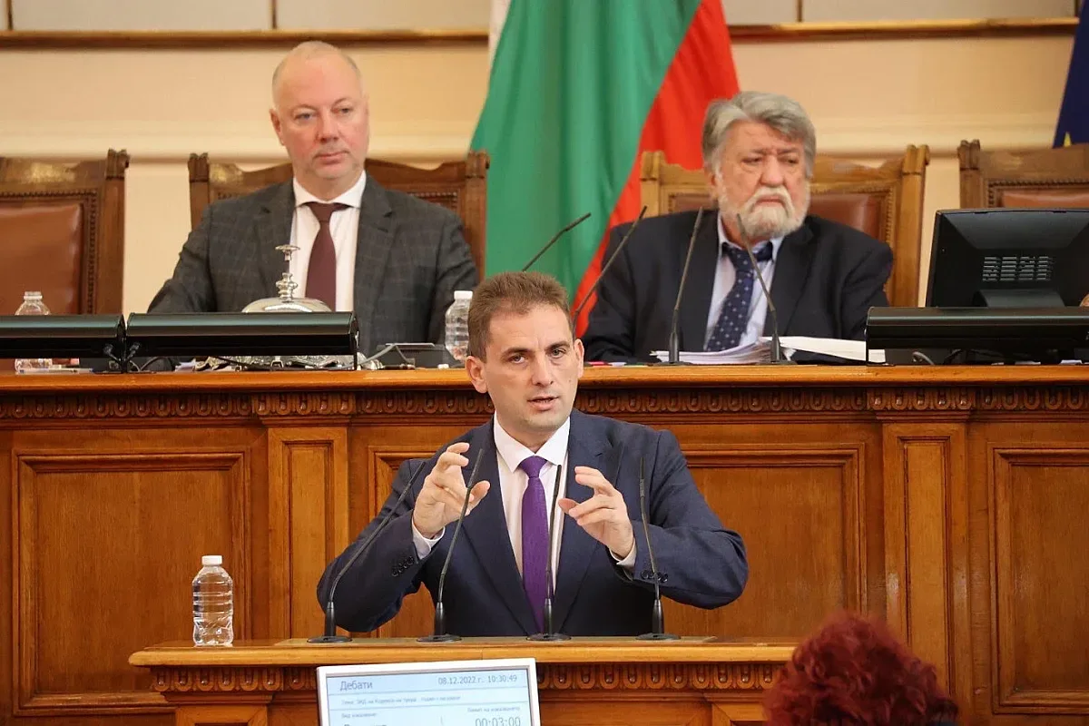 Севим Али разкри как посякоха дребните земеделци