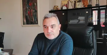 Министър пое най-трудната битка. Парите за култура