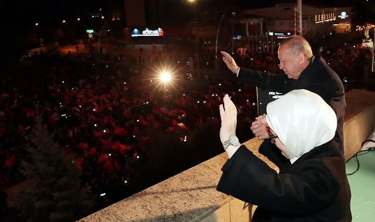 Жената на Ердоган шокира Европа! Носи милиарди на Турция