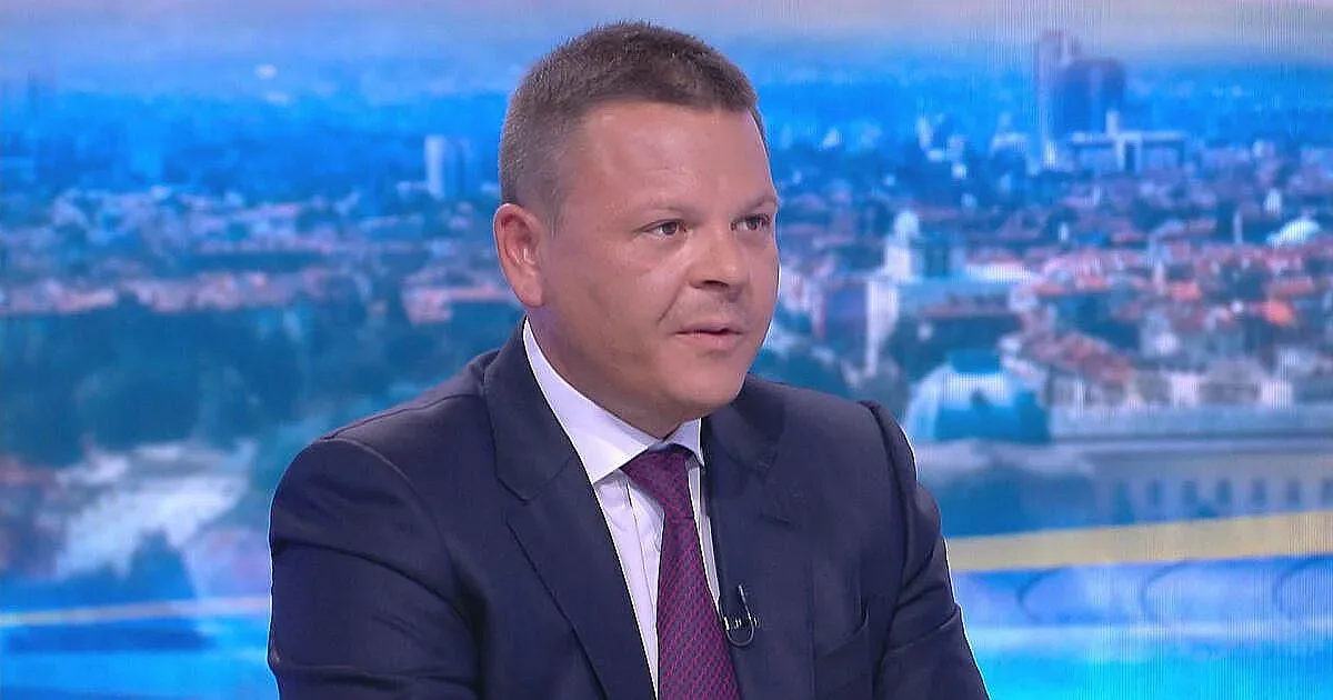 Човек на Радев поднесе изненада. Какво ще продаваме на Украйна?