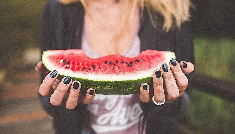 Има ли ацетон в дините? Експерт сложи край на спора