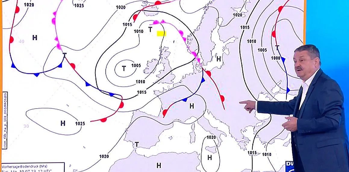 Проф. Рачев ни изплаши, адско време се задава у нас до дни