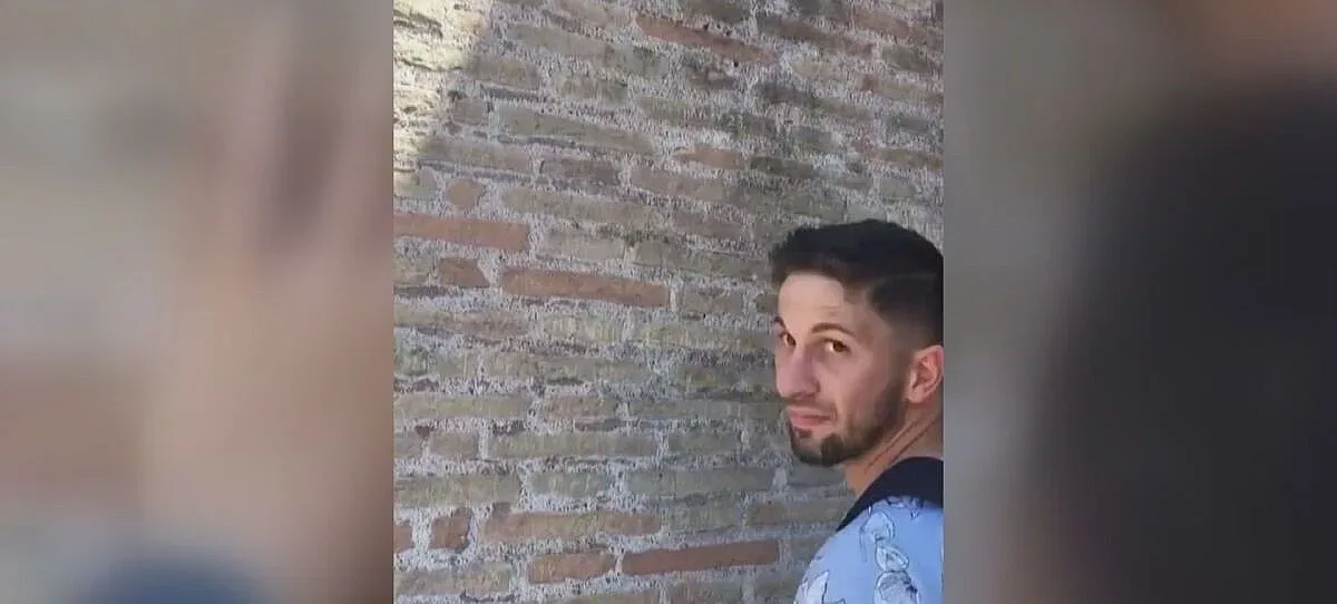 Рим изпадна в ярост срещу българския драскач по Колизеума