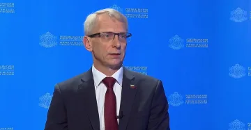 Денков каза как ще се отчита за Шенген