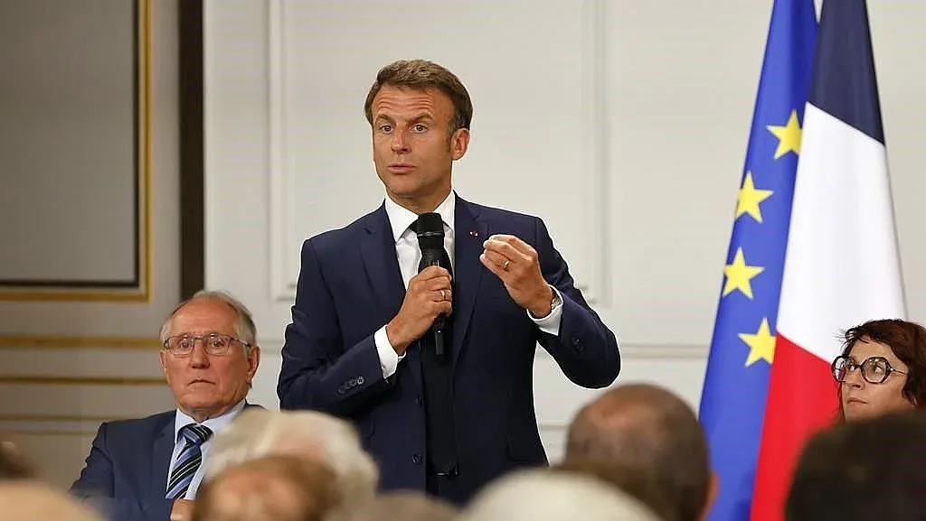 Макрон отсече! Ще подаде ли оставка