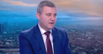 Горанов с последни разяснения за еврото. Какво става с цените?