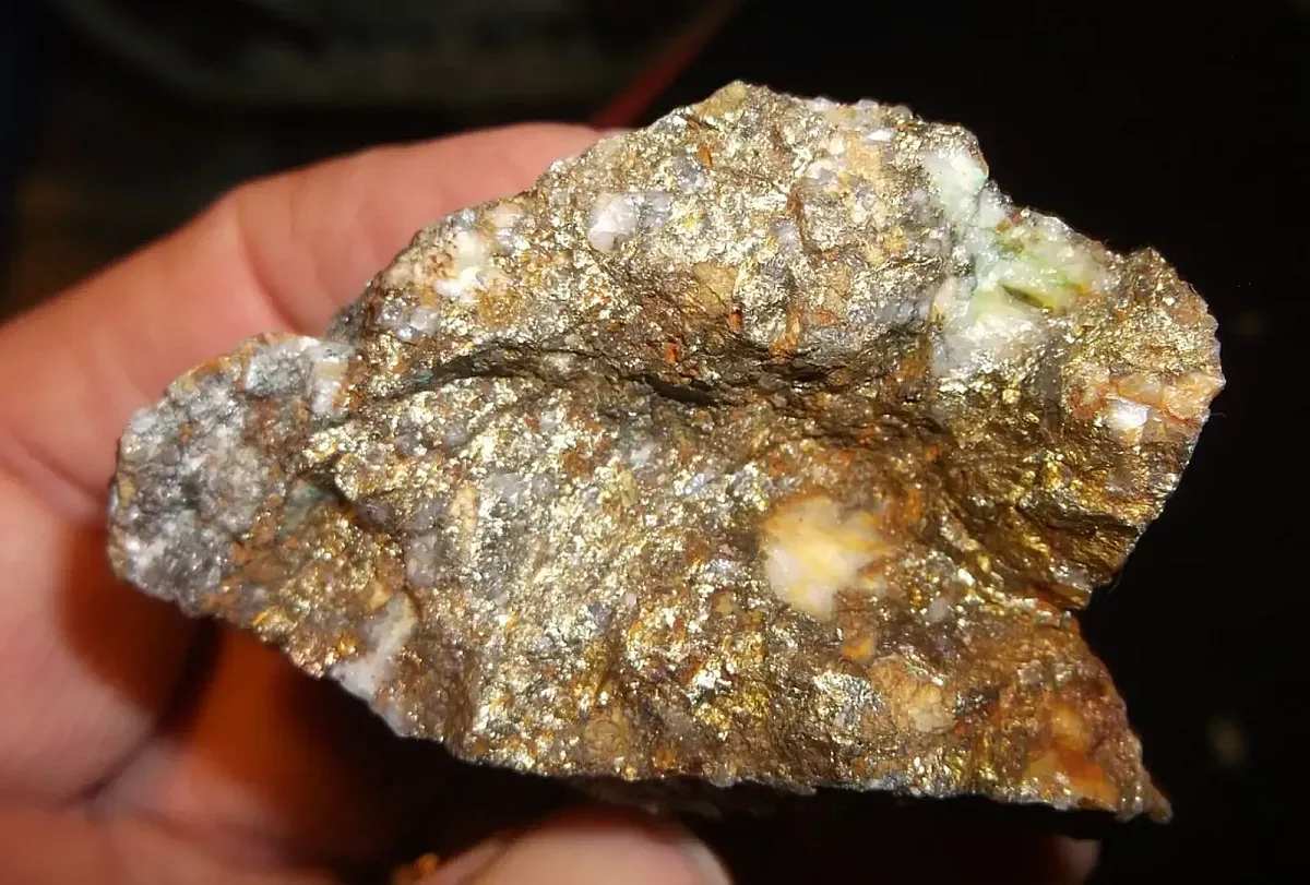 Откриха находище на мед, злато и сребро за 337 милиарда долара