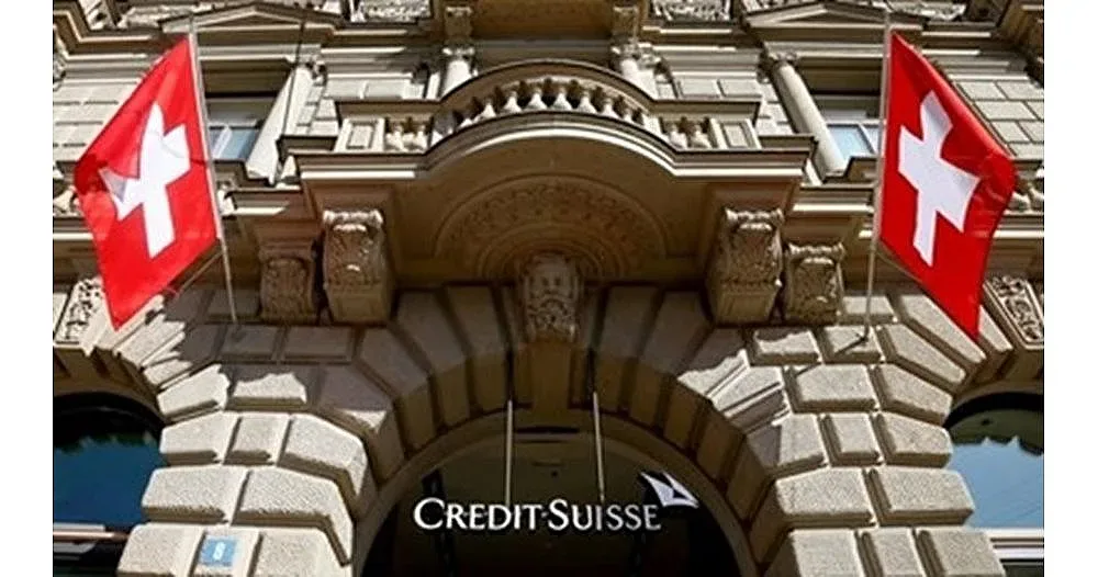 Земетресение в огромна банка! Какво чака служителите