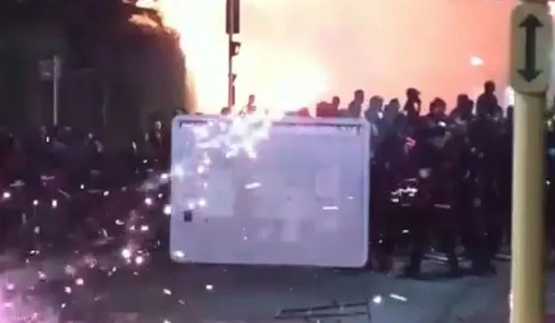 Във Франция е страшно! Министър с жестока закана