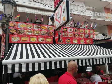 Специално за Стандарт. Вижте тези цени в култов гръцки курорт!