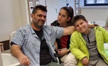 Самотен баща се бори да спаси ръцете и краката си от ампутация