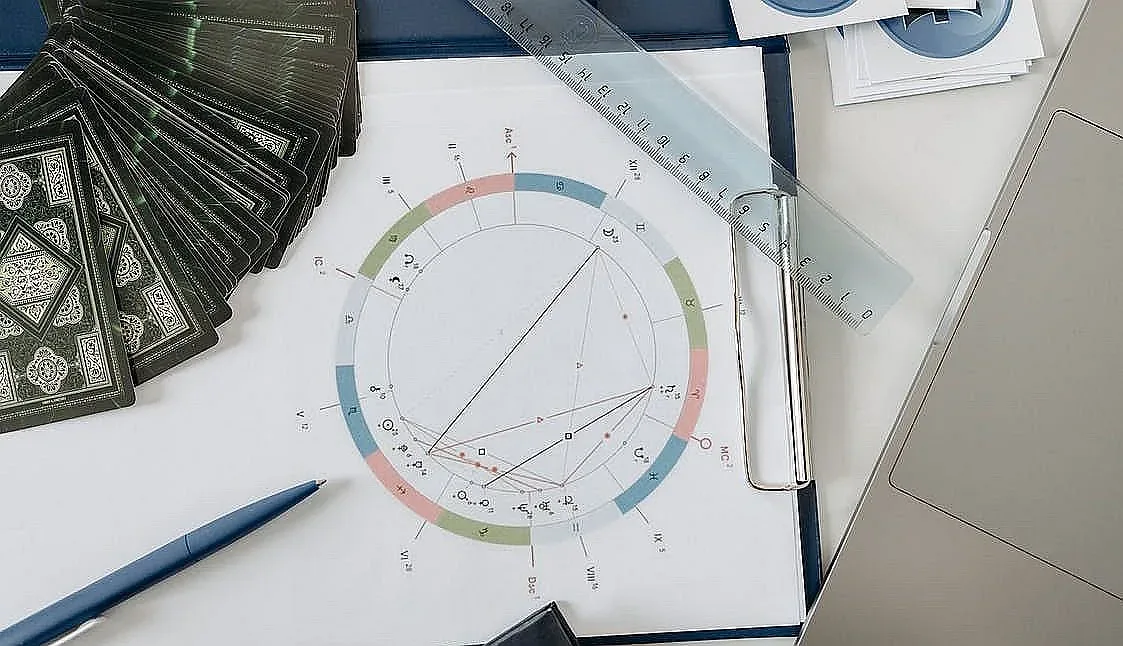 Хороскоп: Овенът получава подкрепа, ракът се грижи за любимия човек