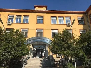 МБАЛ „Велинград“ в тежко финансово положение заради старият й управител д-р Гурдев