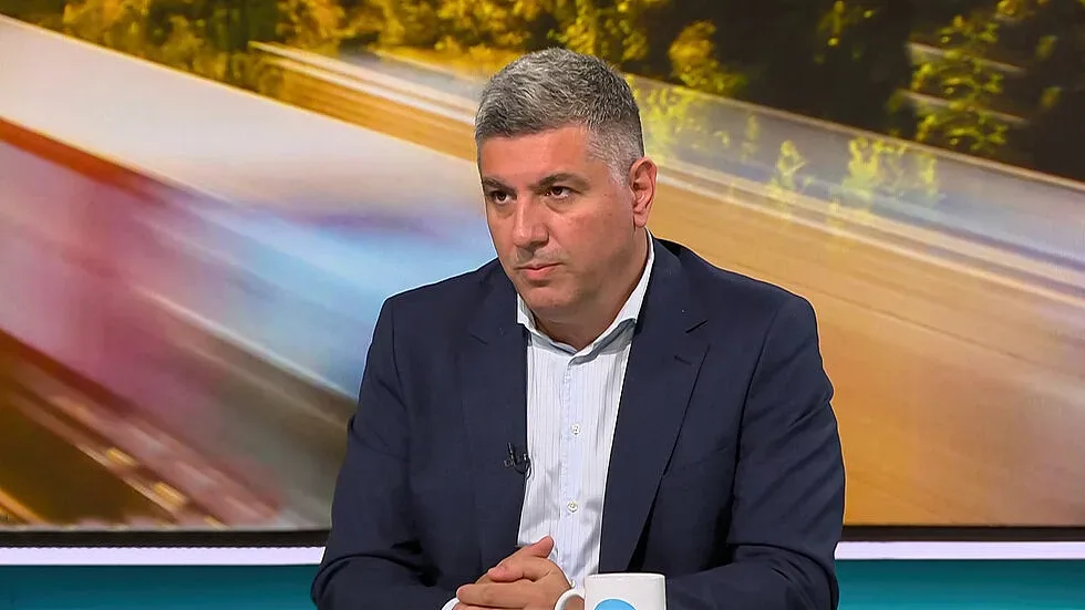 Шок от регионалния министър. Защо сменил шефовете на АПИ