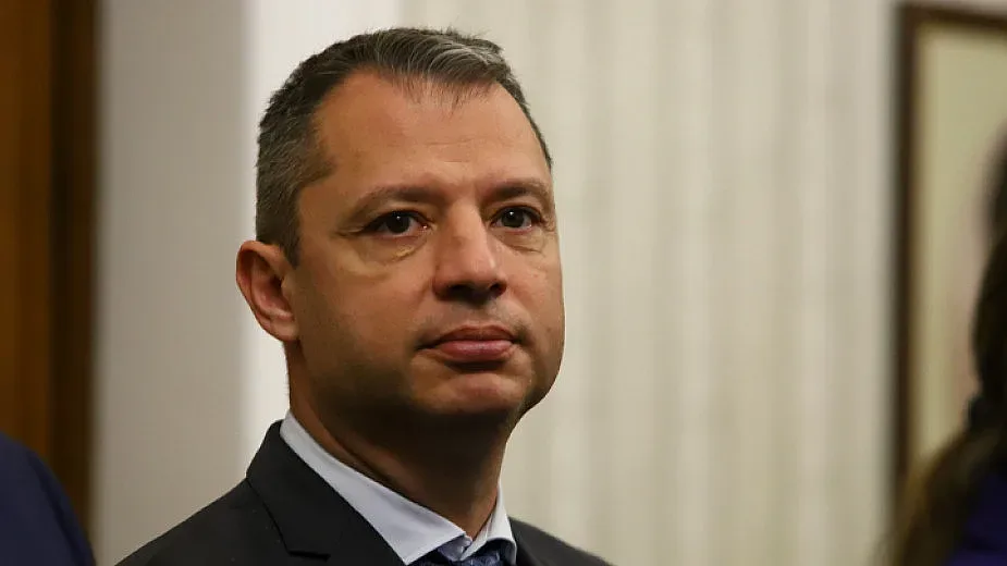 Делян Добрев закова ПП-ДБ. Истината за Калин Стоянов