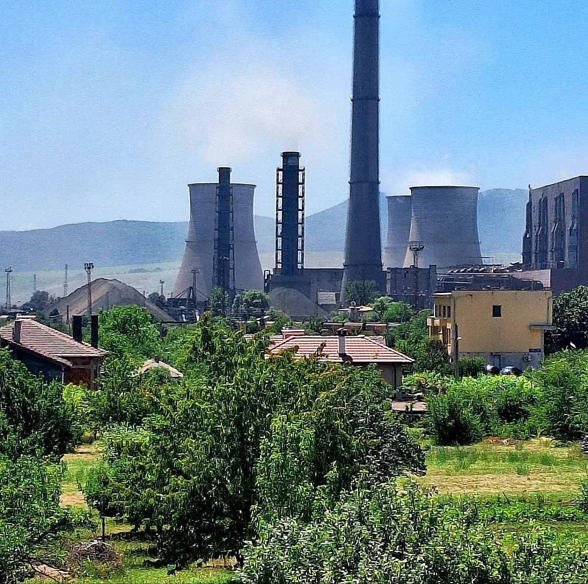След пожара в ТЕЦ "Бобов дол" няма замърсяване