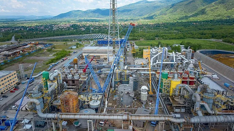 Немски гигант наля 230 млн. лв. в завод у нас. Невиждан ремонт