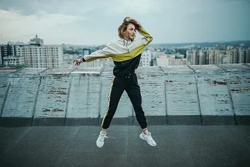 От терена до улицата - как спортната мода завладя света на ежедневната 