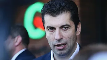 Бъдещето на Сметната палата. Петков проговори след срещата с Главчев