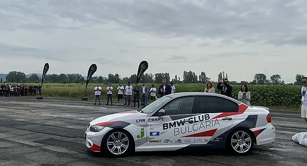 Хиляди фенове събра Националният събор на BMW на Летището в Стара Загора