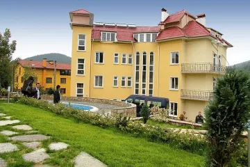 Представата за пълноценния живот на възрастните хора у нас се променя