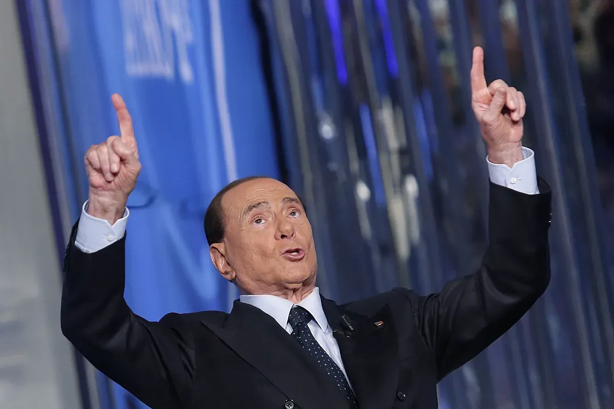 Ден на траур в Италия, погребват Берлускони