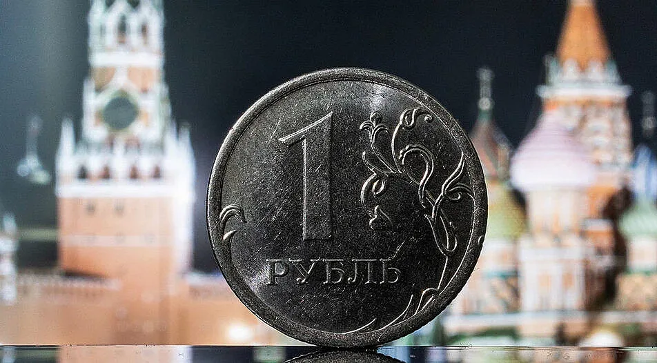 Рублата се срина. Последствията