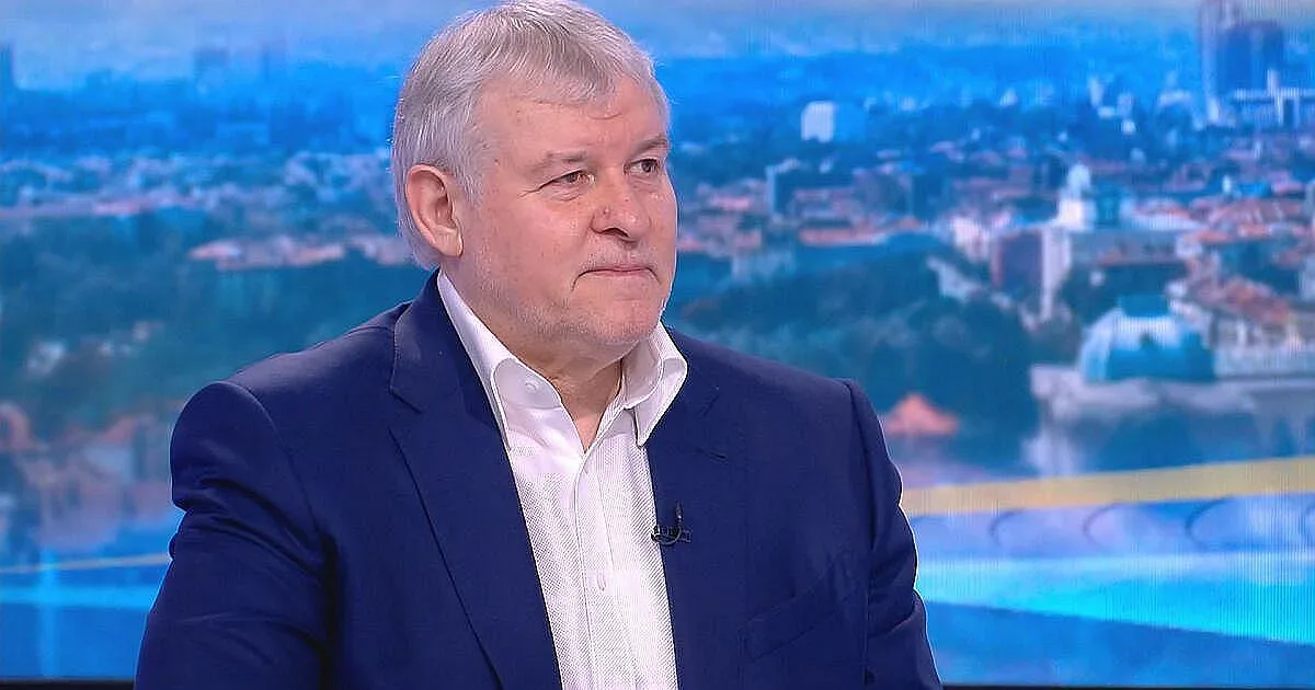 Лидерът на СДС призна кога ще стисне ръката на Асен Василев