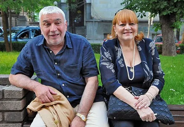 Наша естрадна легенда потъна с луди пари! Битката