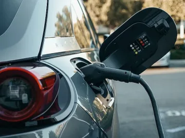 Toyota ще строи фабрика за батерии за електромобили