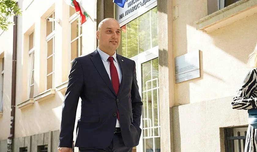 Новият правосъден министър с първи думи във ВСС за Гешев
