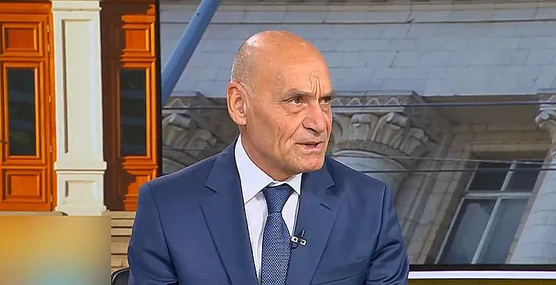 Адвокати съветват Гешев. Какво да направи преди да си тръгне