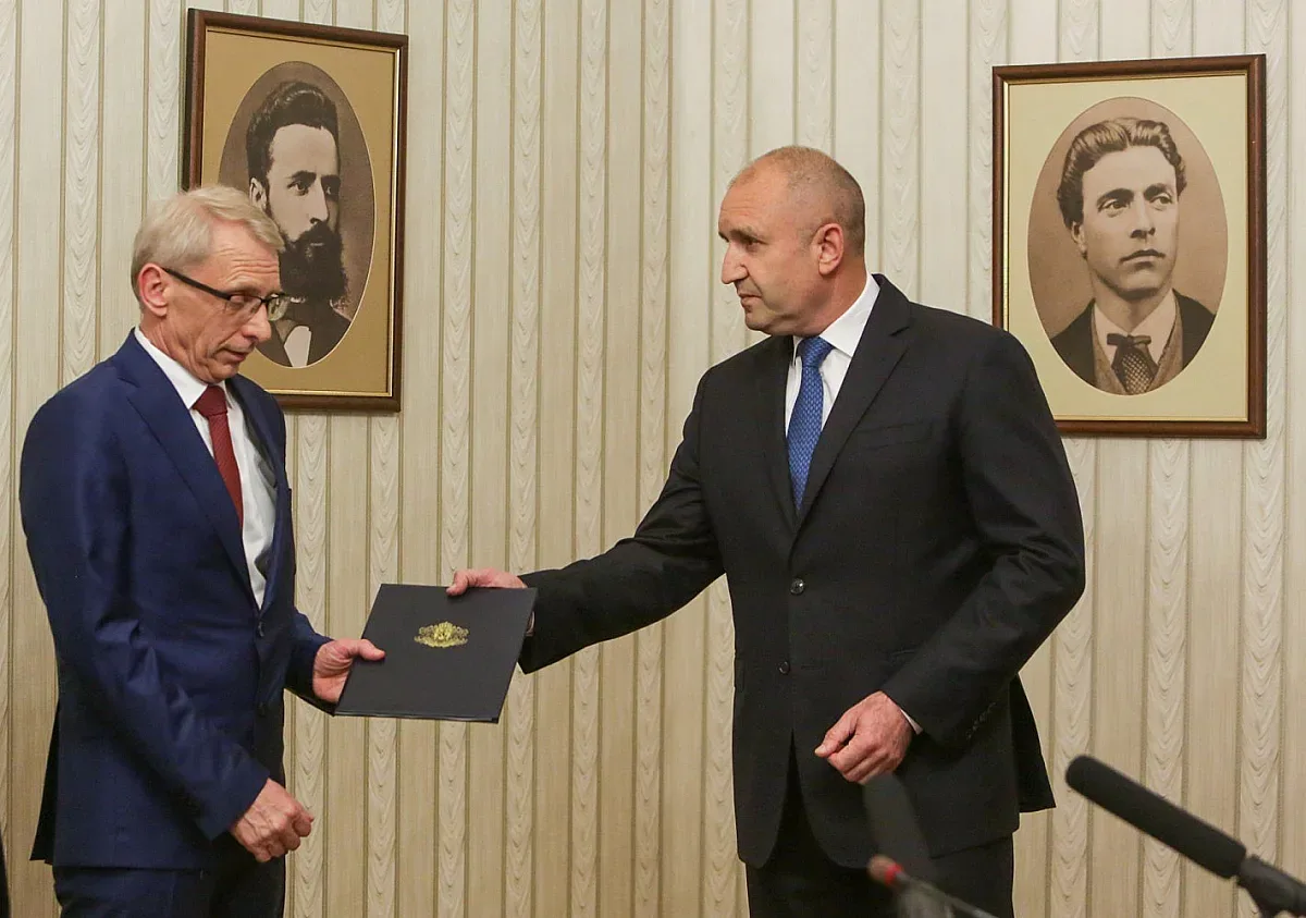 Денков връща изпълнен втория мандат за кабинет