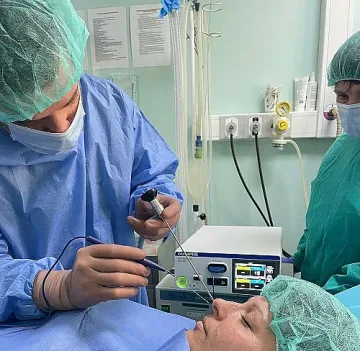 УНГ отделението на „Пълмед” с последно поколение апаратура за хирургично лечение 