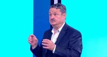 Проф. Рачев знае кога идат жегите, разкри тайната