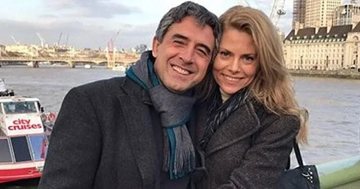 За 1 юни Деси Банова показа сина си от  Плевнелиев