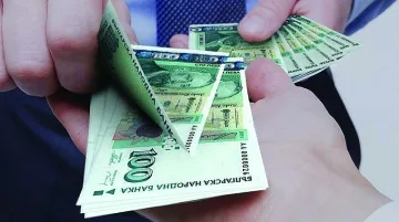 Вдигат заплатите. Министерство на финансите със специален план