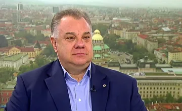 Обичан лекар подаде оставка. Какво му се случи във Военна болница