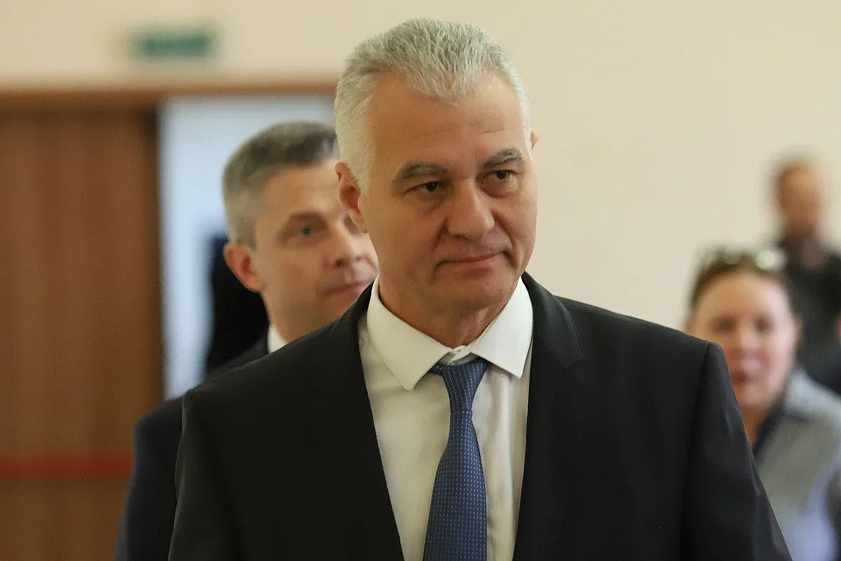 Нов скандал! Кой министър е работил срещу националните интереси?