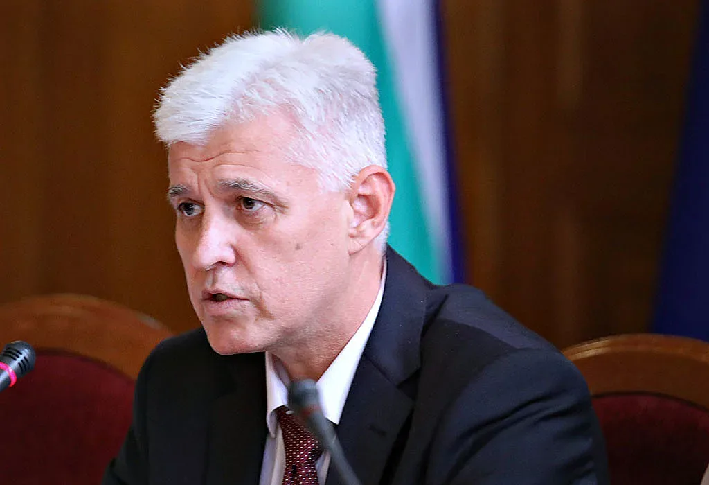 Модернизацията на армията ни под заплаха ако няма бюджет