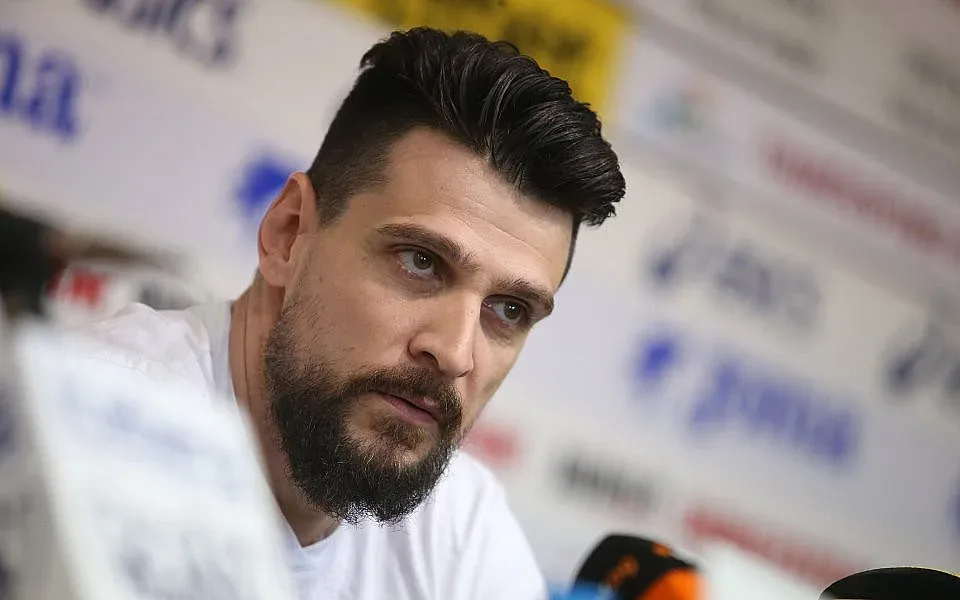 Голяма спортна легенда къса с волейбола. Причината