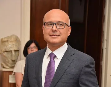 Историческа смяна в Сърбия. Кой е наследникът на Вучич