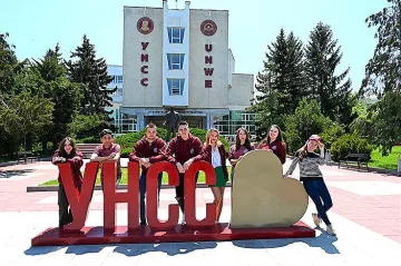 Първите разказват! 20 години специалност "Медии и журналистика" в УНСС