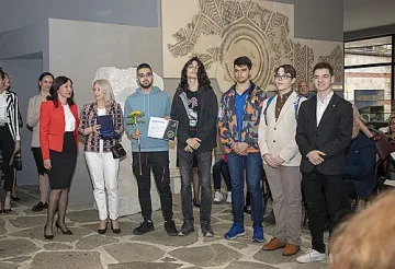 Отличиха изявени деца, младежи и колективи в Стара Загора