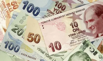 Турската лира удари дъното