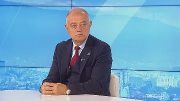 Атанас Атанасов извади нова версия за патилата на Гешев